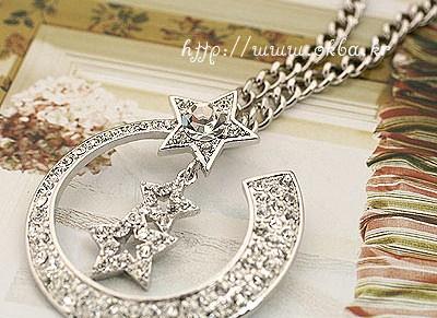 Star Sweater Chain With Diamonds