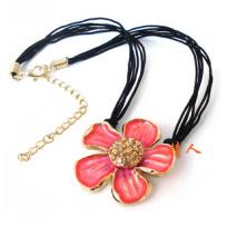 Glaze Flower Necklace